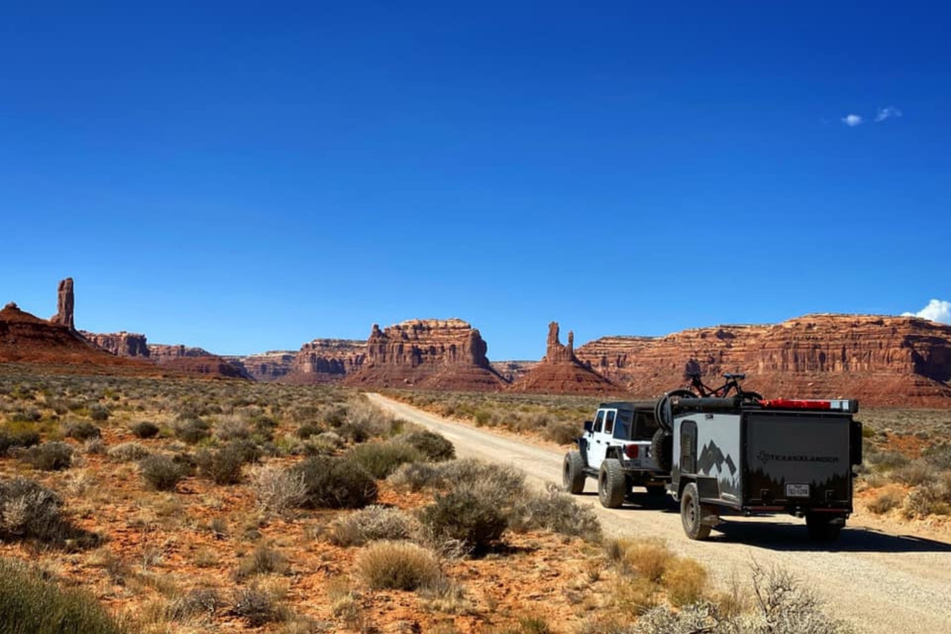 offroad camper trailer